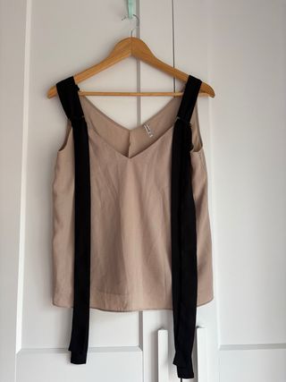 blusa stradivarius