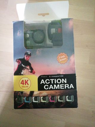 Cámara waterproof 30 wifi 4k