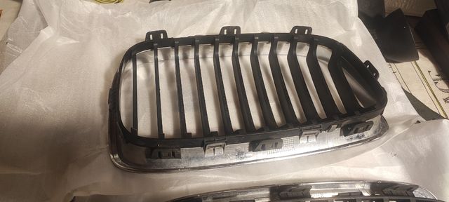 Rejillas o riñones BMW serie 1 F20 2013