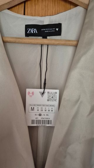 Top satinado Zara