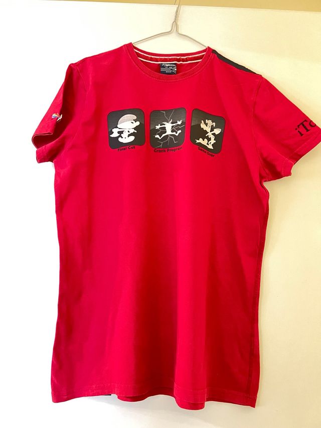 Maglietta rossa Dekuba “iToons”