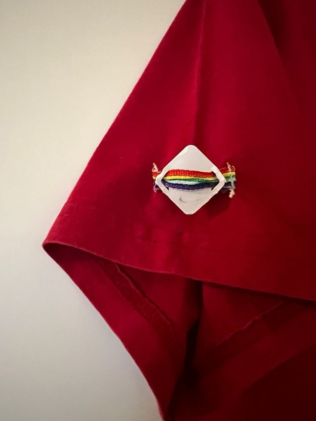 Maglietta rossa Dekuba “iToons”