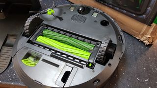 iRobot Roomba Combo i5+ Robot Aspirador y friegasu