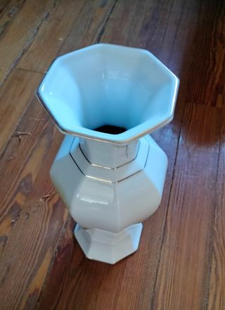 Jarrón de porcelana