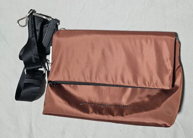 Bolso Adolfo Domínguez con tara