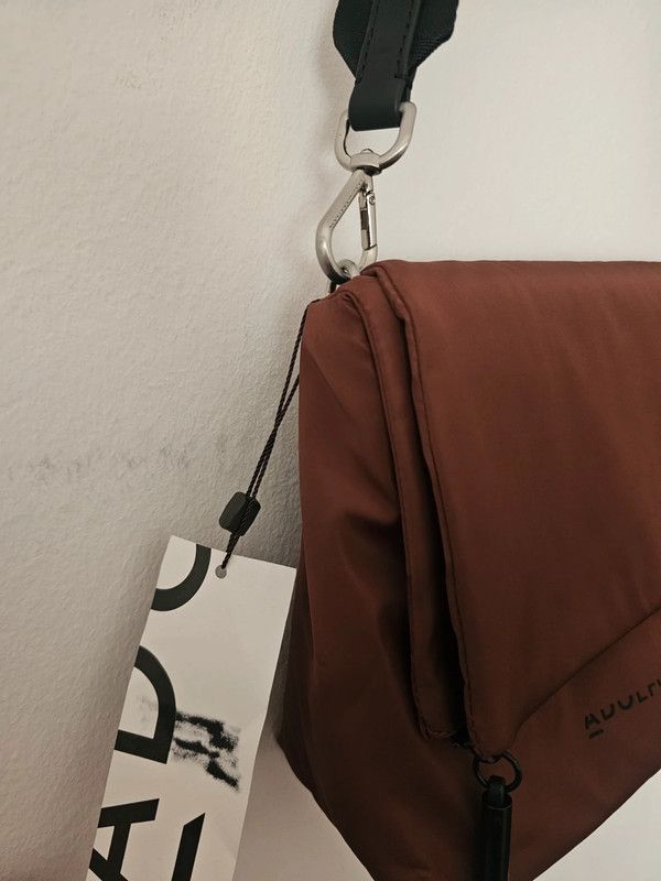 Bolso Adolfo Domínguez con tara