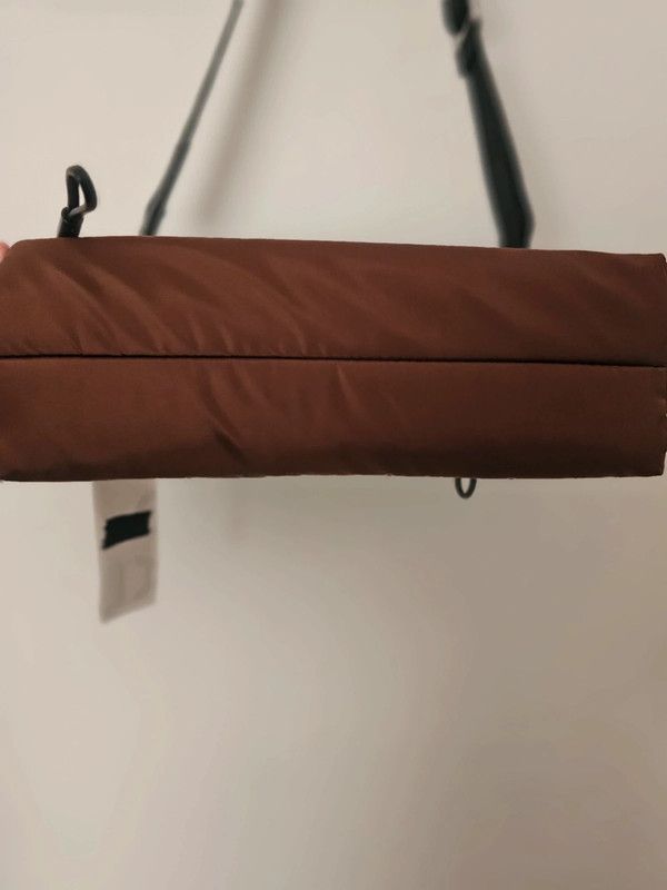 Bolso Adolfo Domínguez con tara