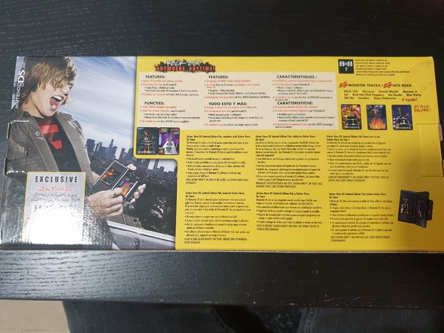 Nintendo DS Lite Guitar Hero