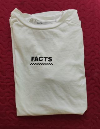 Camiseta blanca Bershka 