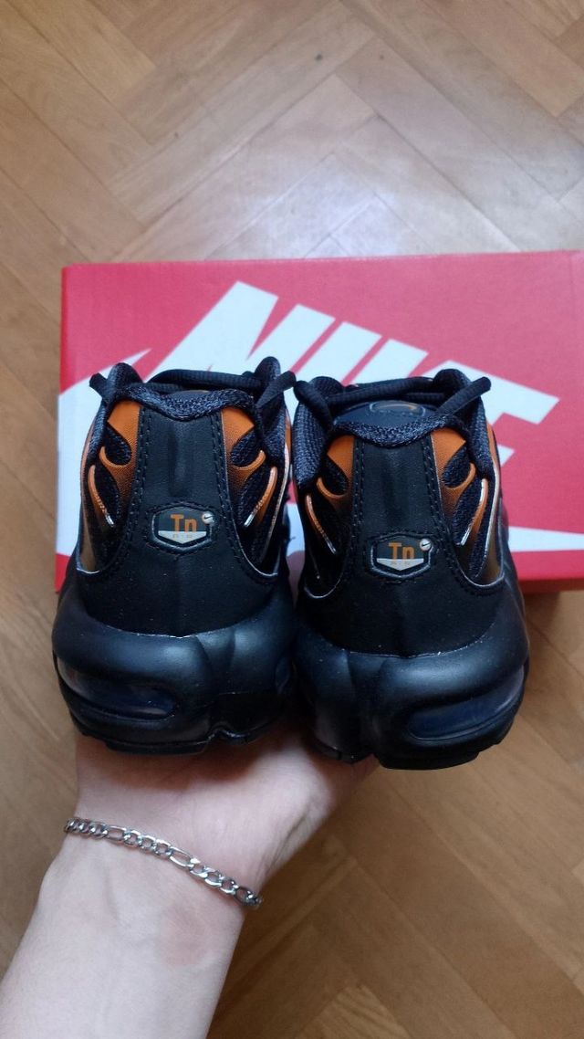 Nike Air Max TN Dark Obsidian talla 40