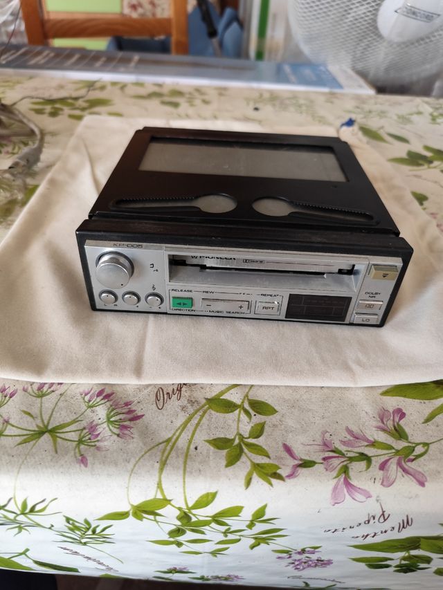 Piastra digitale per auto anni 80