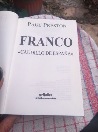 Vvendo libro Franco Caudillo de España