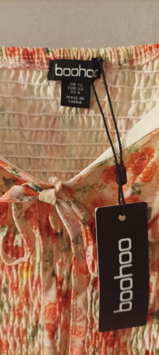 Vestido boohoo de embarazada talla 38