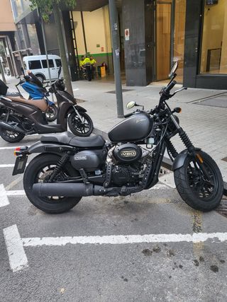 Hyosung Aquila gv 125 bobber 