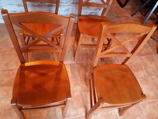 Sillas de madera 