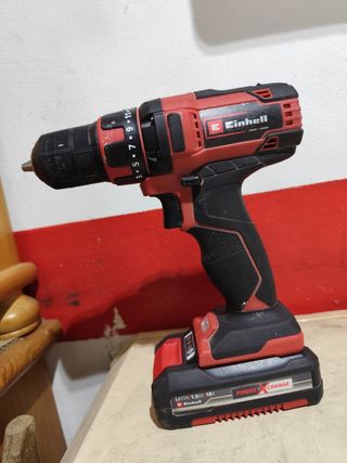 Taladro einhell con cargador