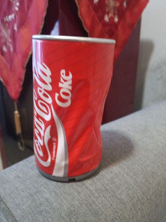Vendo lattina coca Cola ballerina