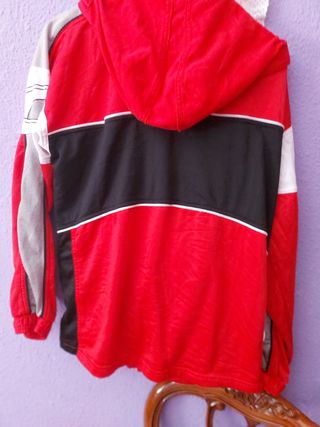 PARTE De arriba de un Chandal PU.A