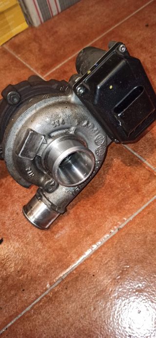 Despiece motor Kia Carens