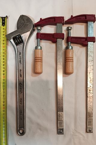 HERRAMIENTAS ANTIGUAS