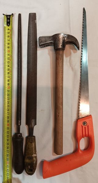 HERRAMIENTAS ANTIGUAS