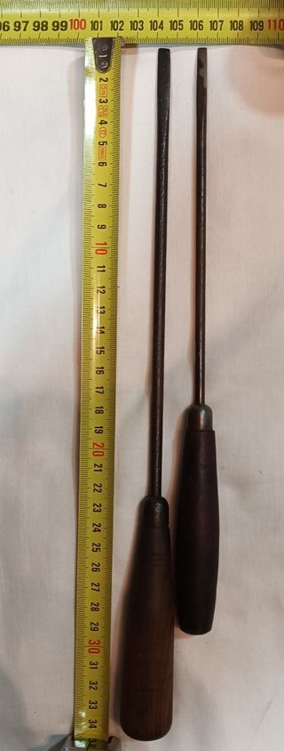 HERRAMIENTAS ANTIGUAS