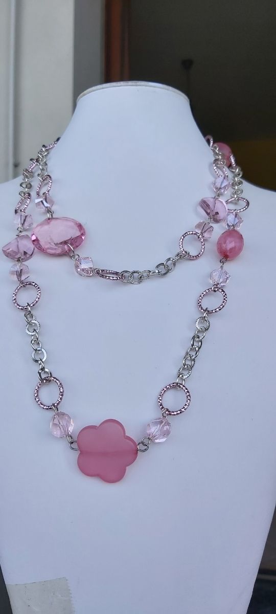 Collana con resine e cristalli, rosa, argento