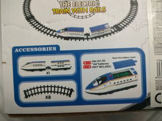 Tren a batería con pista