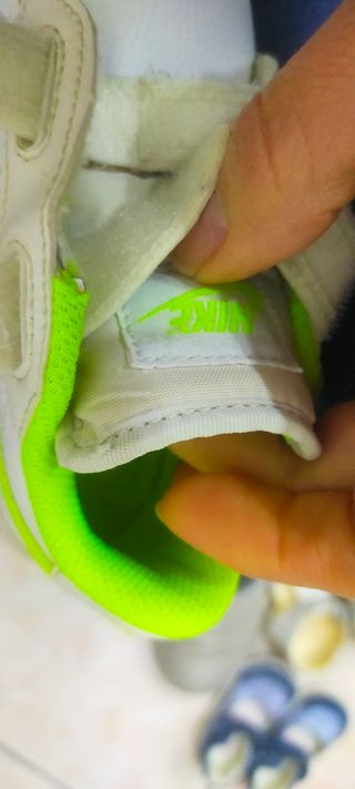 Scarpe Nike con strappo unisex bambini