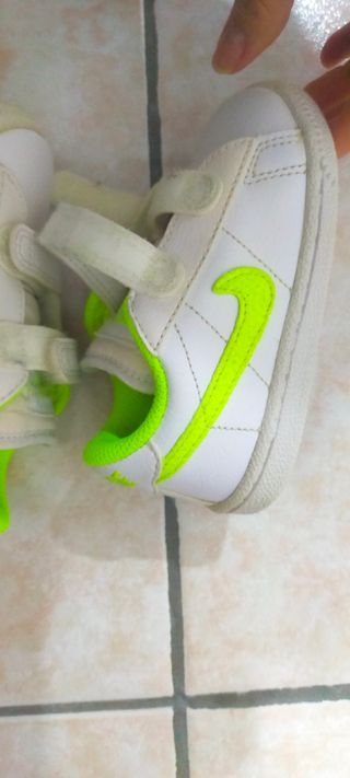 Scarpe Nike con strappo unisex bambini