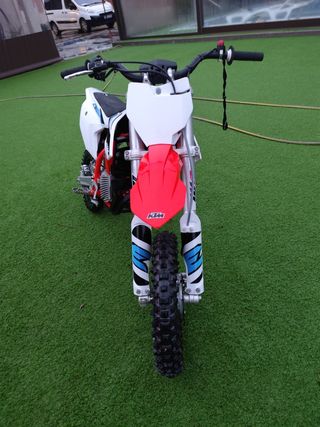 KTM electrica infantil