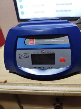 Bascula, balanza eléctrica,paquetes y cartas, 