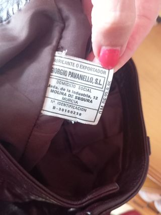 Pantalón mujer piel marrón oscuro