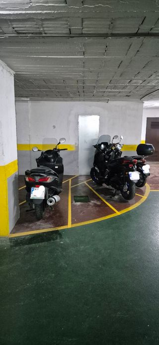 Plaza garaje para moto