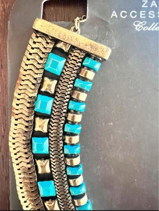 Collar Zara