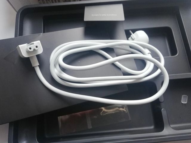 Scatola MacBook Pro 13 A1278 + cavo alimentazione