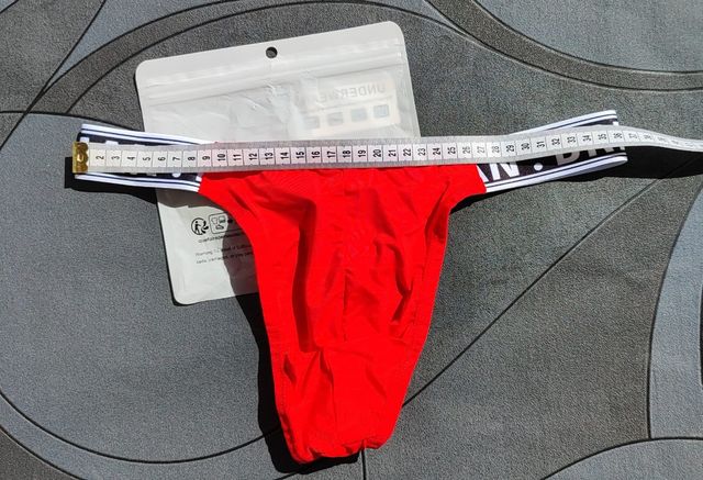 Tanga hombre Rojo