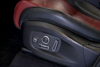 Land-Rover Range Rover Sport 5.0 V8 423kW 575CV SVR Carbon Edition