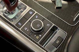 Land-Rover Range Rover Sport   5.0 V8 423kW 575CV SVR Carbon Edition 