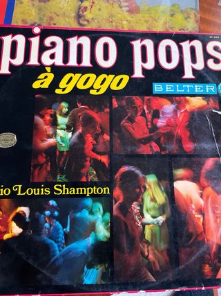 4 DISCOS DE VINILO