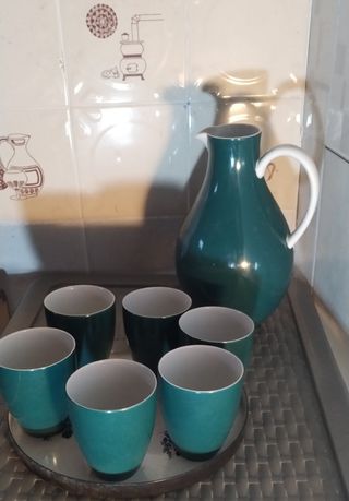 Juego tetera y vasos