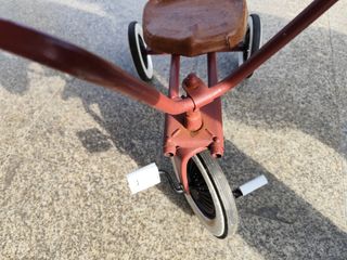 Triciclo antiguo 