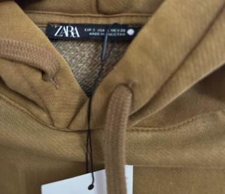 Sudadera marrón Zara