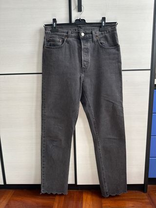 Pantalon gris 501 de Levi’s