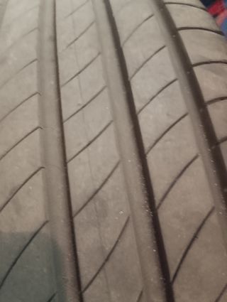 Neumático Michelin 195 60 R18