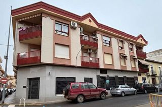Local comercial en venta en Valdepeñas