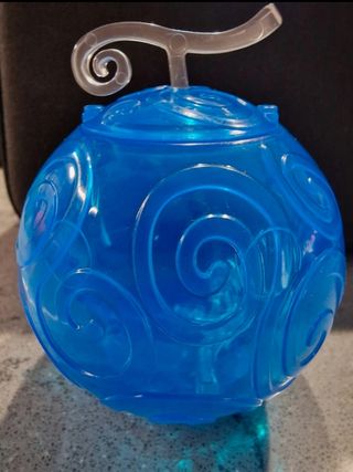 Gashapon capsula onepinomi