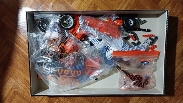 Costruzione Auto da Corsa - Clementoni