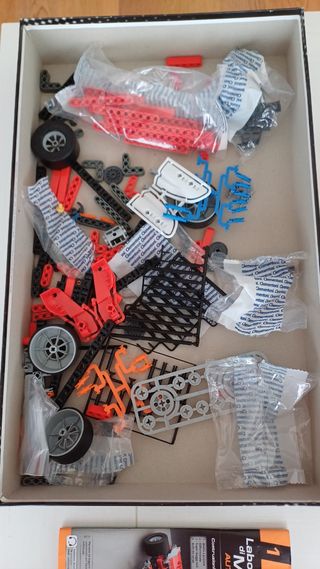 Costruzione Auto da Corsa - Clementoni