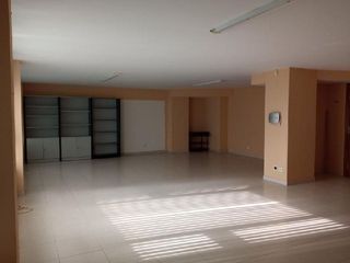 Local comercial en venta en Muriedas en Camargo